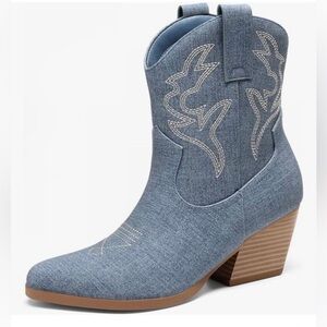 DREAM PAIRS Women’s Cowboy Ankle Boots Blue Denim NEW Size 8.5 Reg Fit